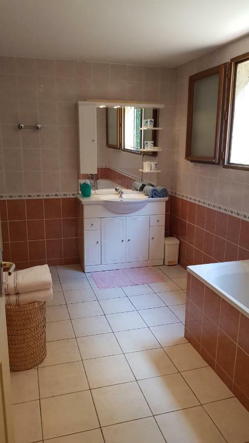 Saint Raphael - Appartement Dans Villa Au Calme A Valescure Y- Prix Inchanges ภายนอก รูปภาพ